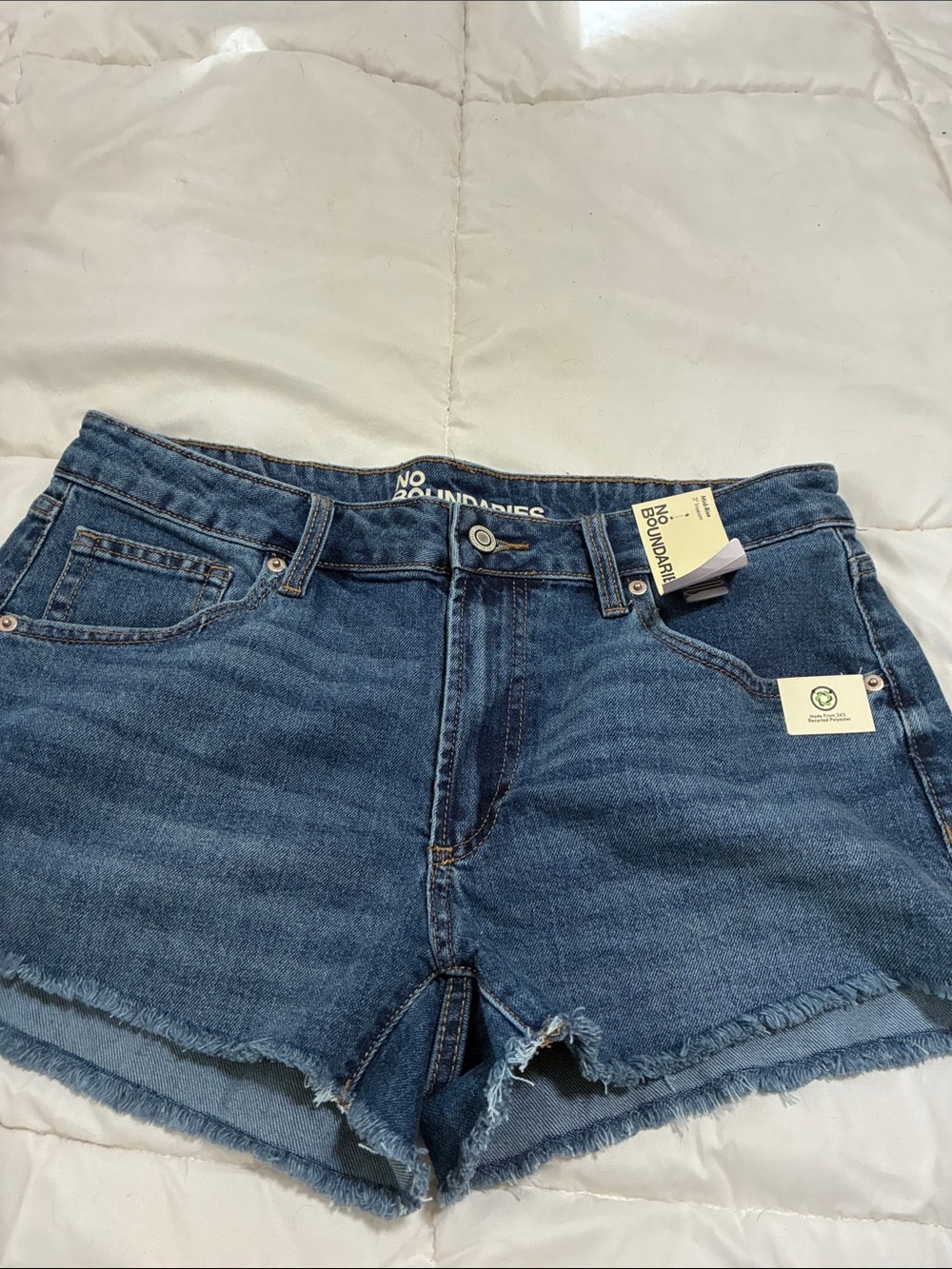 No Boundaries Women's Dark Blue Denim Cutoff Shorts